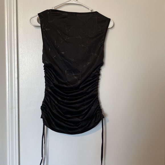 Wet Seal Vintage 90s club top black with black wet look design - Picture 5 of 6